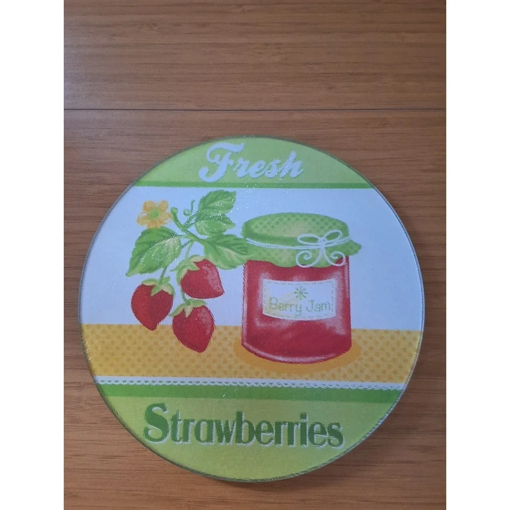 Vintage Glass Strawberry Trivet.‎ Approx. 8